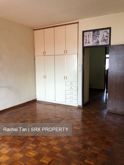 Kew Place (D16), Terrace #179549752